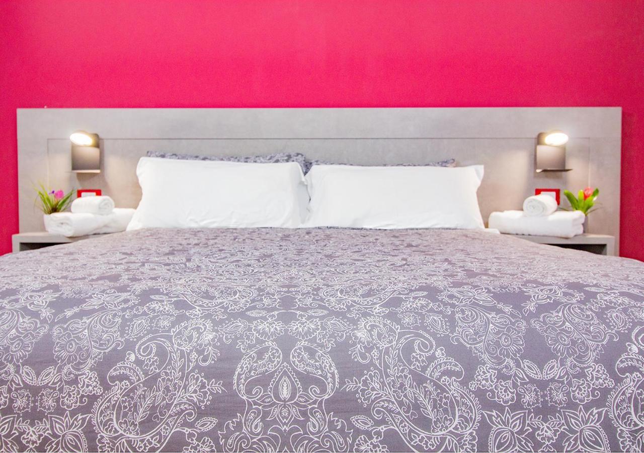 Athena Rooms - Parcheggio Privato 博洛尼亚 外观 照片