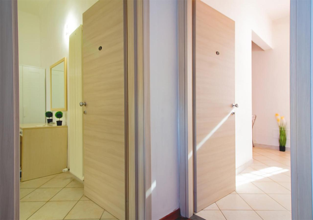 Athena Rooms - Parcheggio Privato 博洛尼亚 外观 照片
